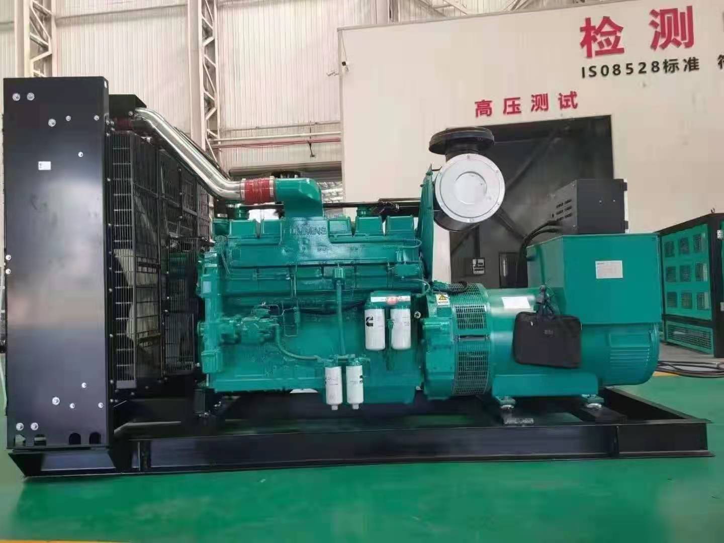 500KW重慶康明斯系列發(fā)電機(jī)組，發(fā)貨！